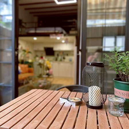 Shanghai Hills & Zinn City Bnb Near Line13 Mid Huaihai Rd & Changle Rd Exterior photo